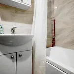 Anca House Boekarest